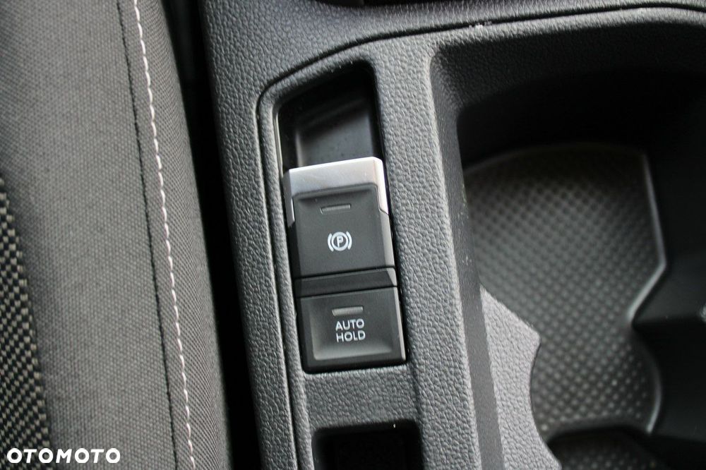 Volkswagen T-Roc - 32