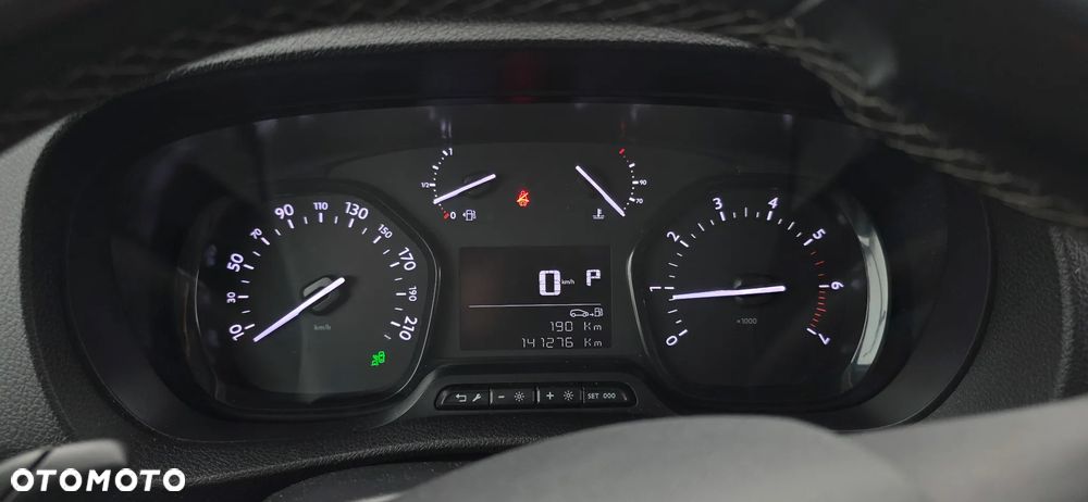Opel Vivaro L3H1 2.0 177KM AUTOMAT 8-biegów - 12