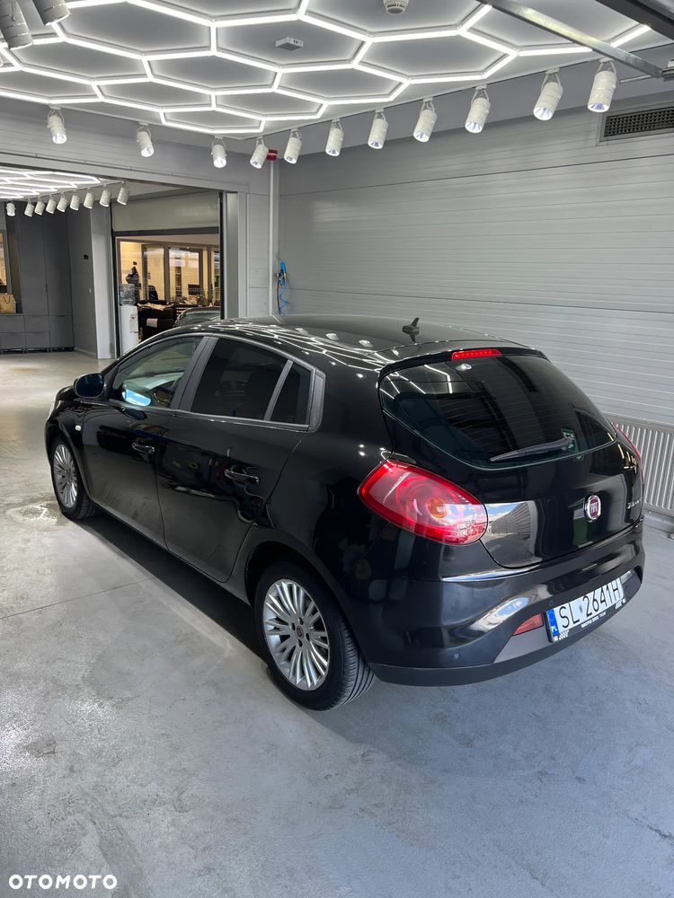 Fiat Bravo 1.4 T-JET 16V Dynamic - 11