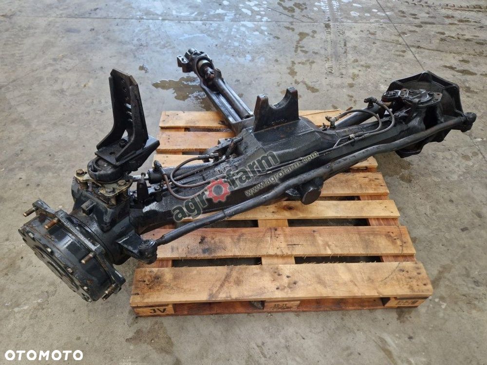 Przedni most resorowany New Holland T7050 - 2