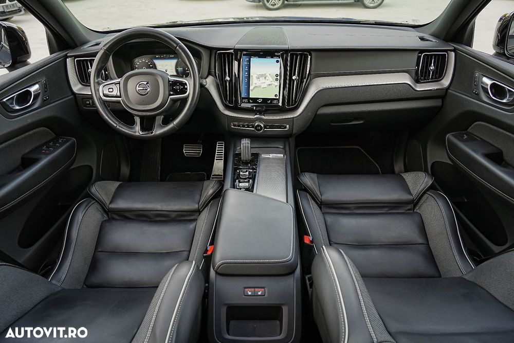 Volvo XC 60 Recharge T8 Twin Engine eAWD R-Design - 13