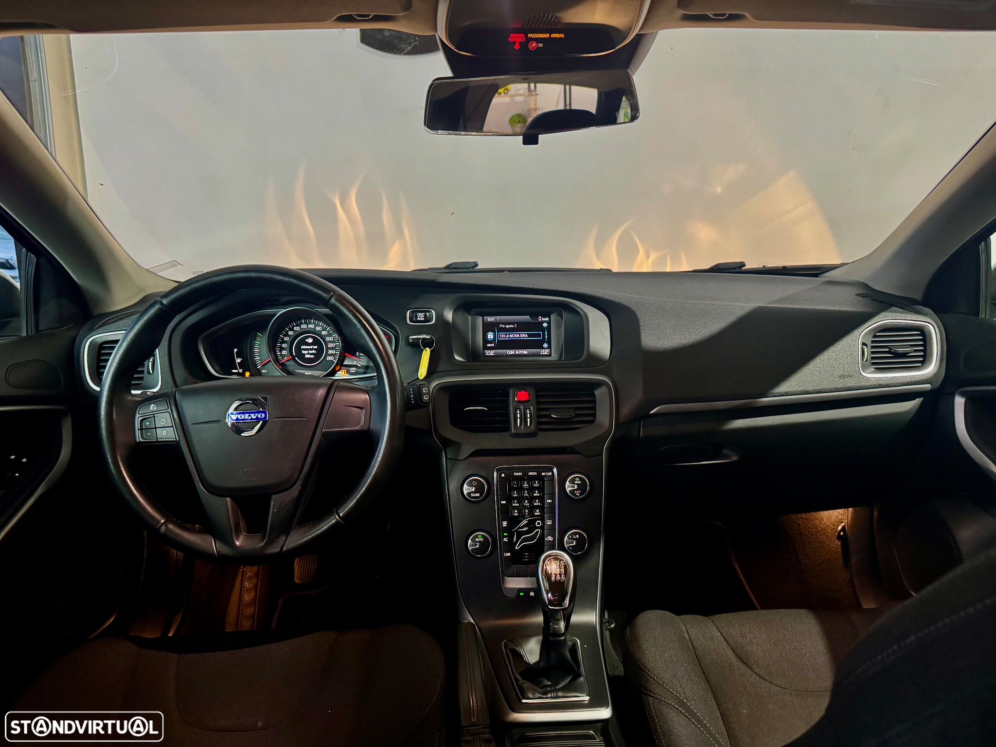 Volvo V40 1.6 D2 Eco Kinetic - 9