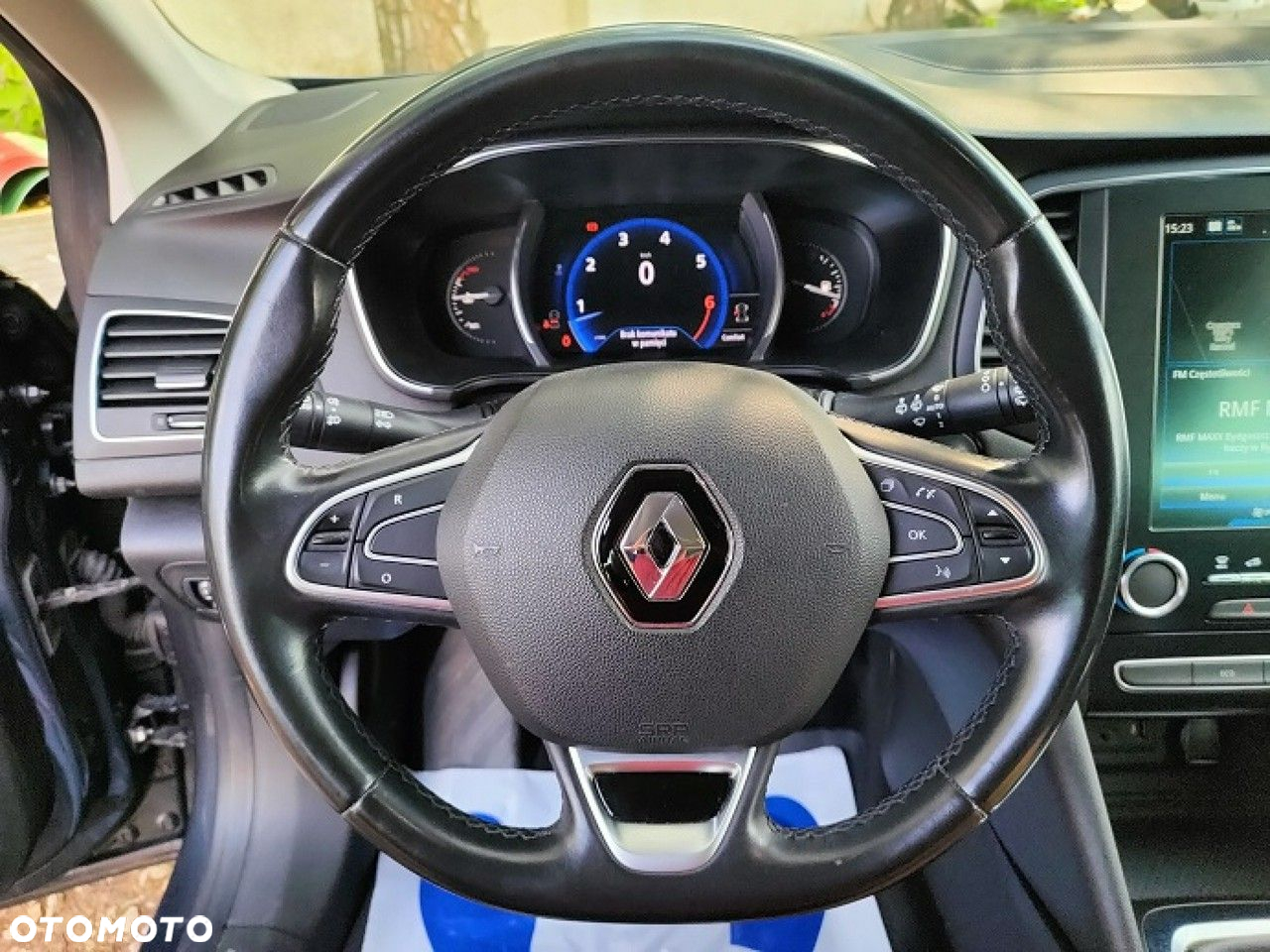 Renault Megane - 21