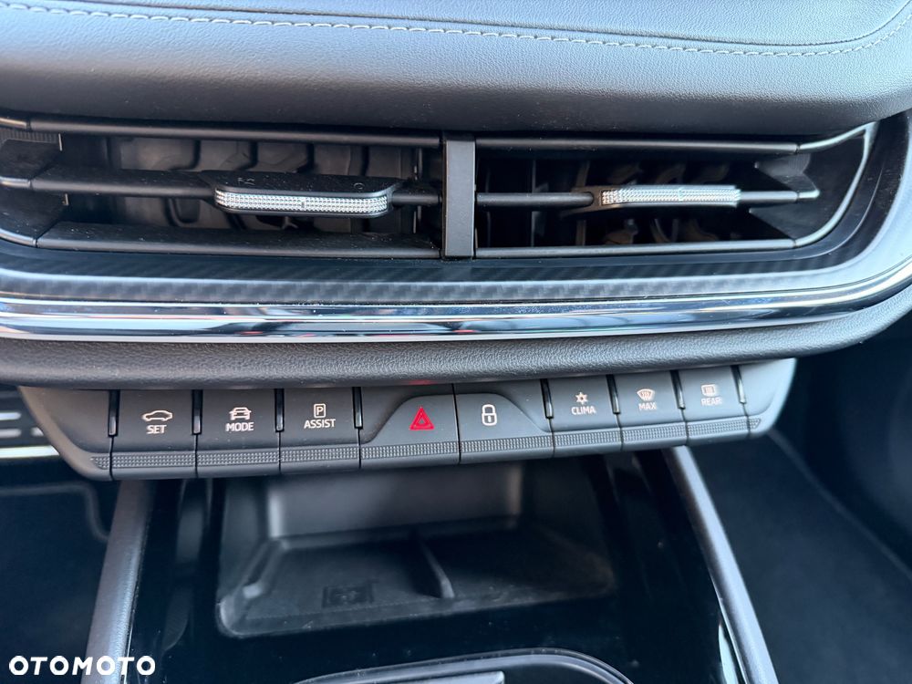 Skoda Enyaq RS 82kWh Maxx - 29