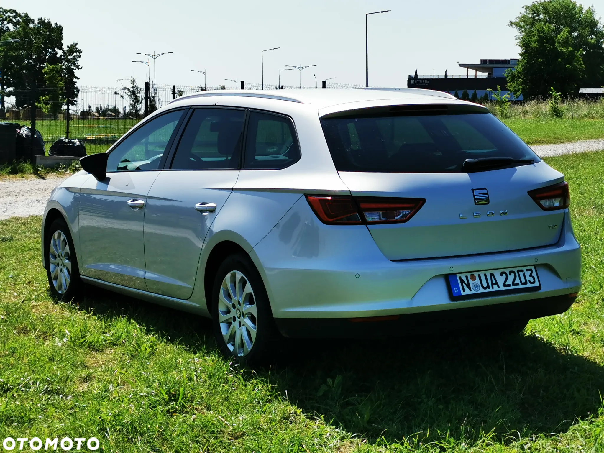 Seat Leon 1.6 TDI Copa S&S DSG - 8