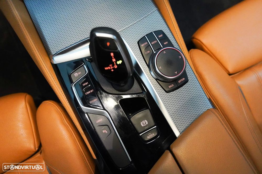 BMW 530 e iPerformance Pack M - 19