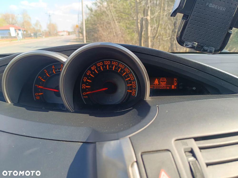 Toyota Verso 2.0 D-4D Sol 7os - 10