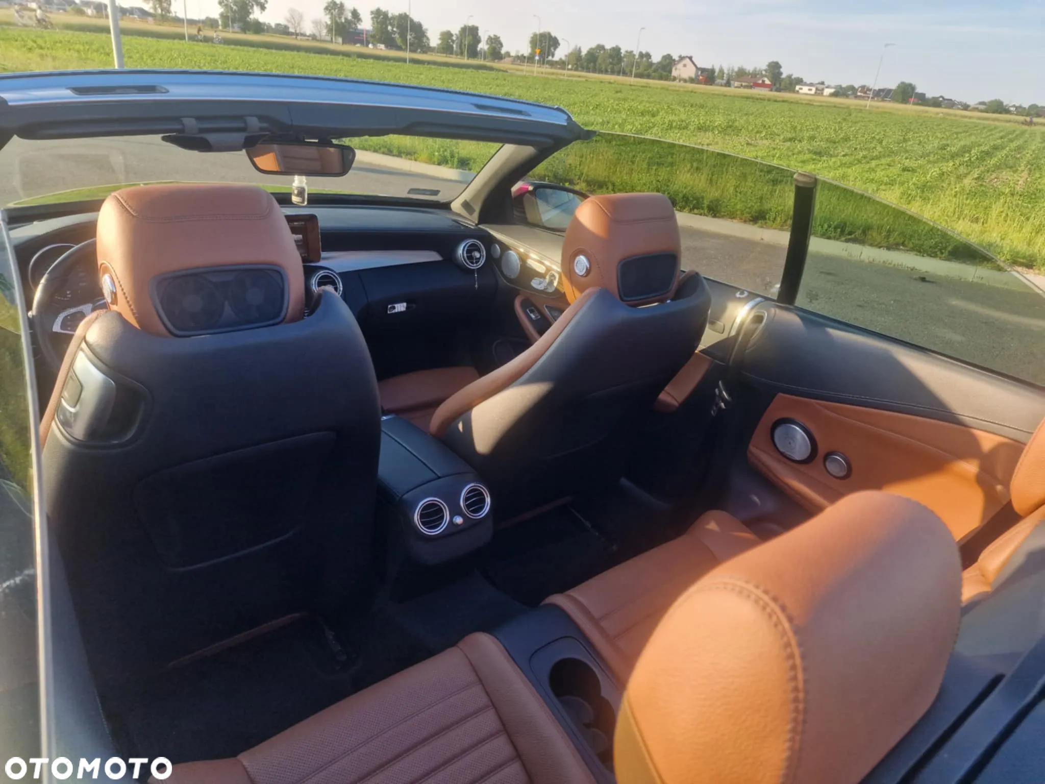 Mercedes-Benz Klasa C 300 Coupe 7G-TRONIC AMG Line - 28
