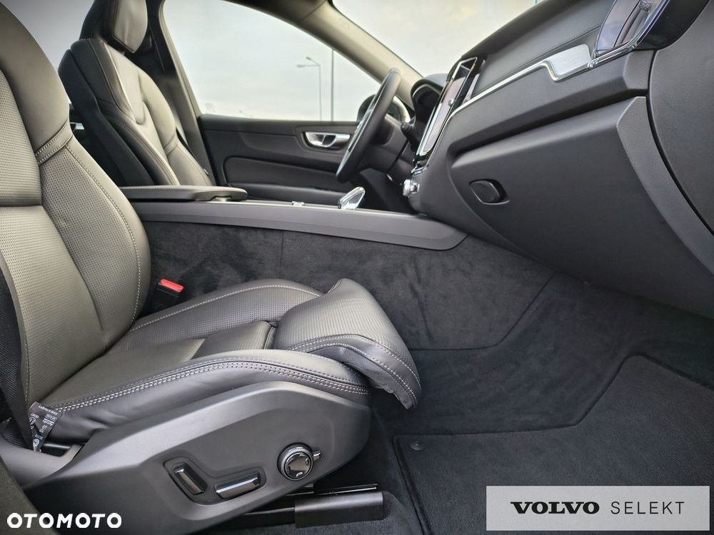 Volvo XC 60 - 25