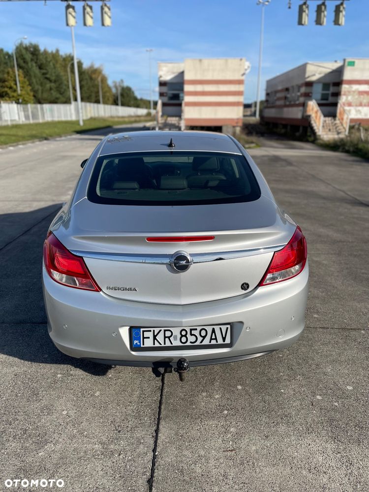Opel Insignia 1.6 - 11