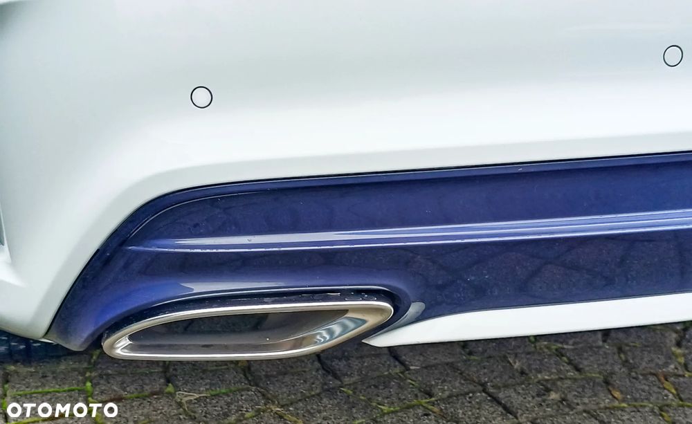Mercedes-Benz CLA 200 AMG Line - 10
