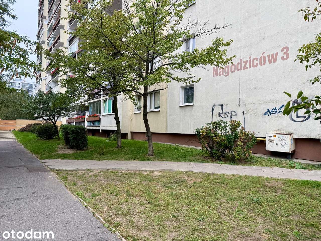 3 pokojowe mieszkanie z oddzielną kuchnią przy Galerii Północnej, 61m2