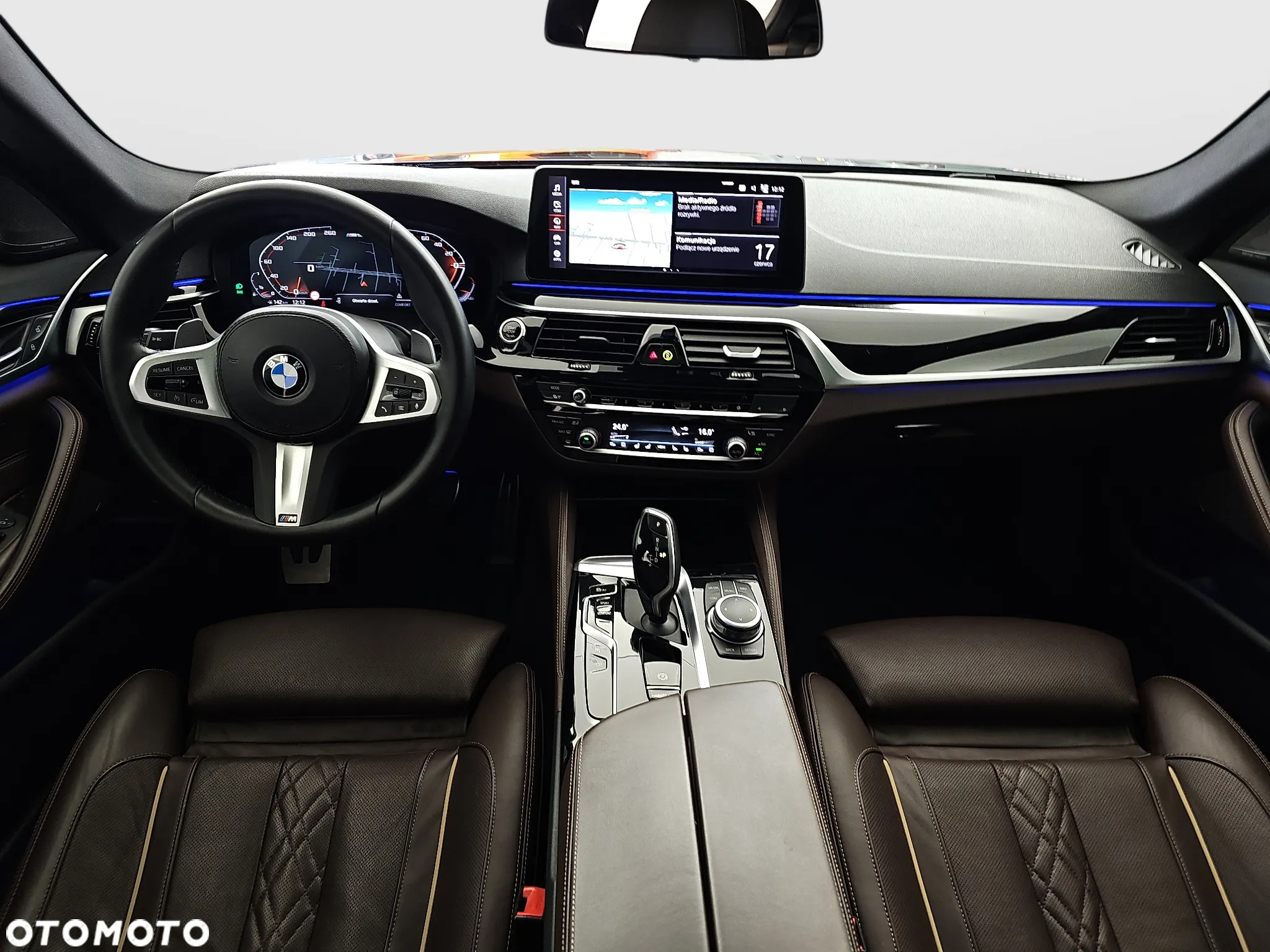 BMW Seria 5 M550i xDrive - 31
