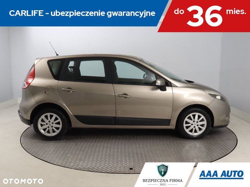 Renault Scenic - 8
