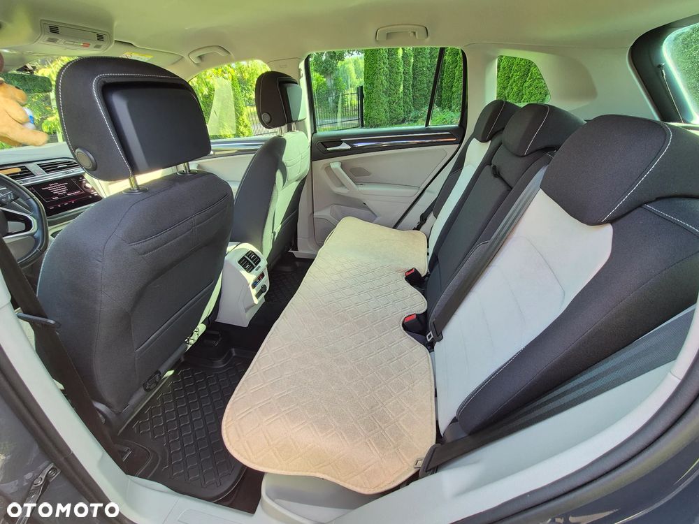 Volkswagen Tiguan 2.0 TDI SCR Elegance DSG - 11