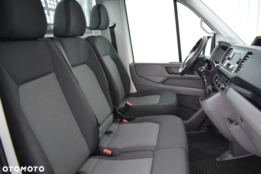 Volkswagen CRAFTER II 4MOTION 1-KABINA - 28