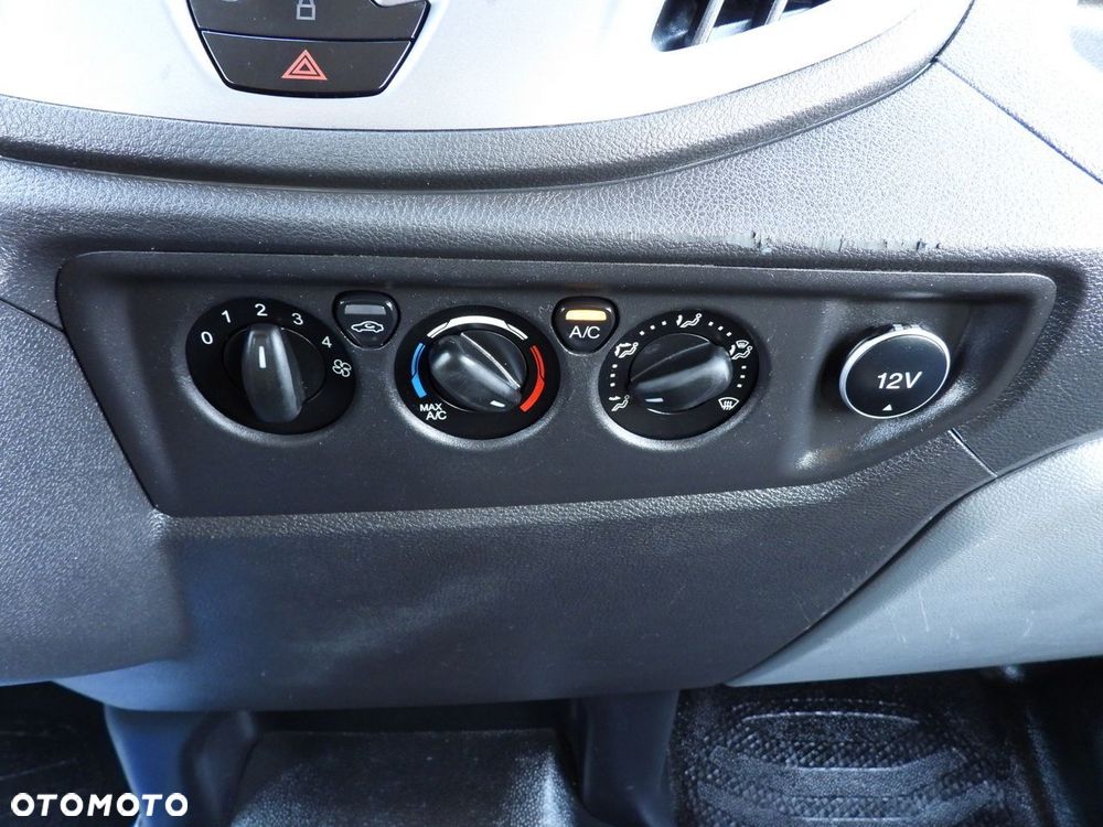 Ford TRANSIT WYWROTKA PODWÓJNA KABINA DOKA 6 MIEJSC TEMPOMAT LEDY BLIŹNIACZE KOŁA KLIMATYZACJA  170KM - 35