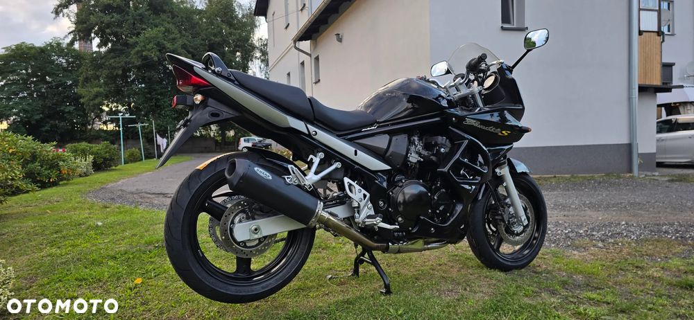 Suzuki Bandit - 3