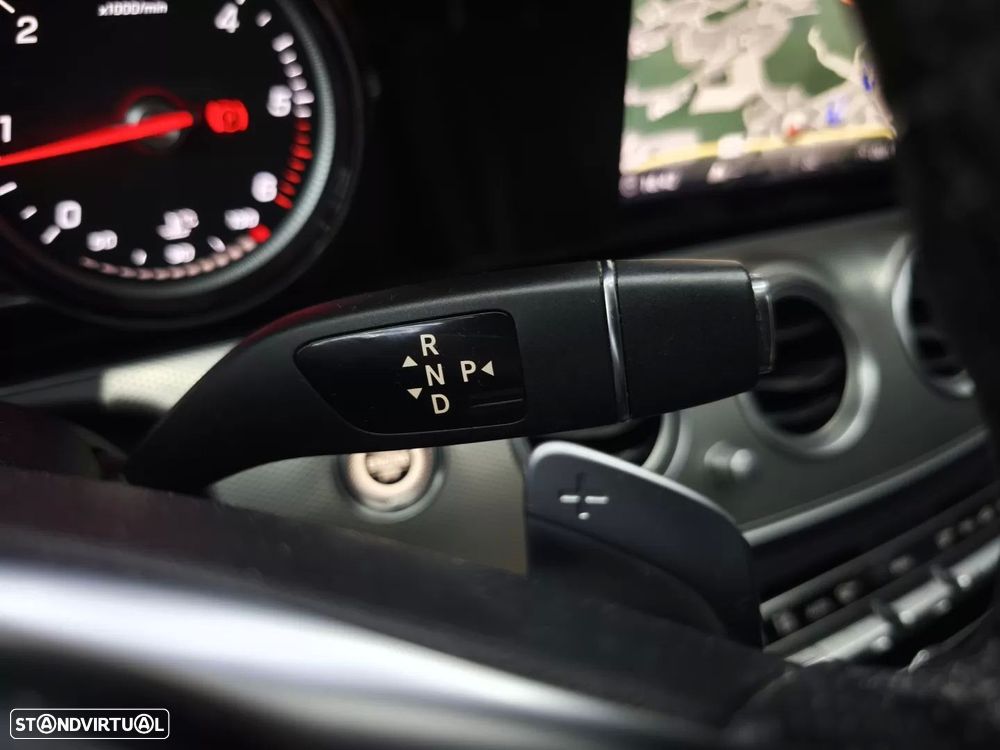 Mercedes-Benz E 220 d 9G-TRONIC AMG Line - 34