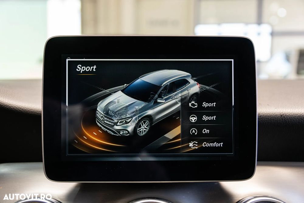Mercedes-Benz GLA 200 (CDI) d 4Matic 7G-DCT AMG Line - 18