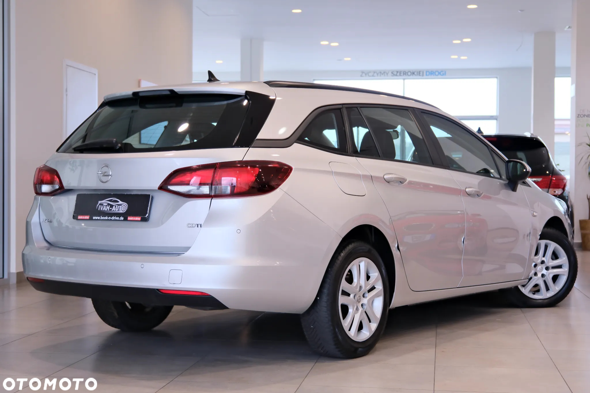 Opel Astra 1.6 CDTI Active - 8
