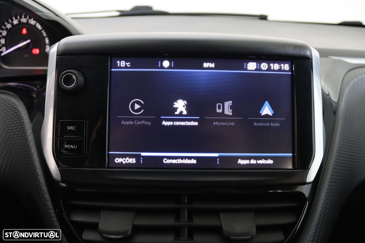 Peugeot 2008 1.5 BlueHDi Signature - 23