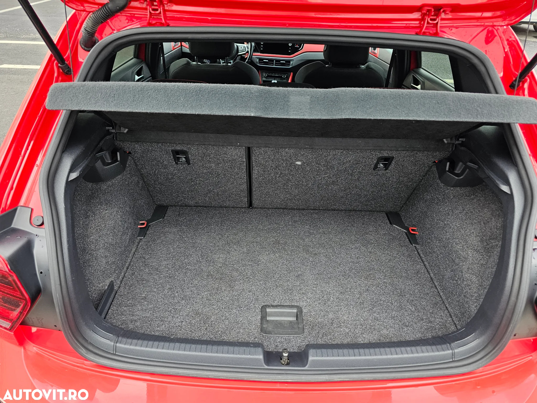 Volkswagen Polo 2.0 TSI OPF DSG GTI - 14
