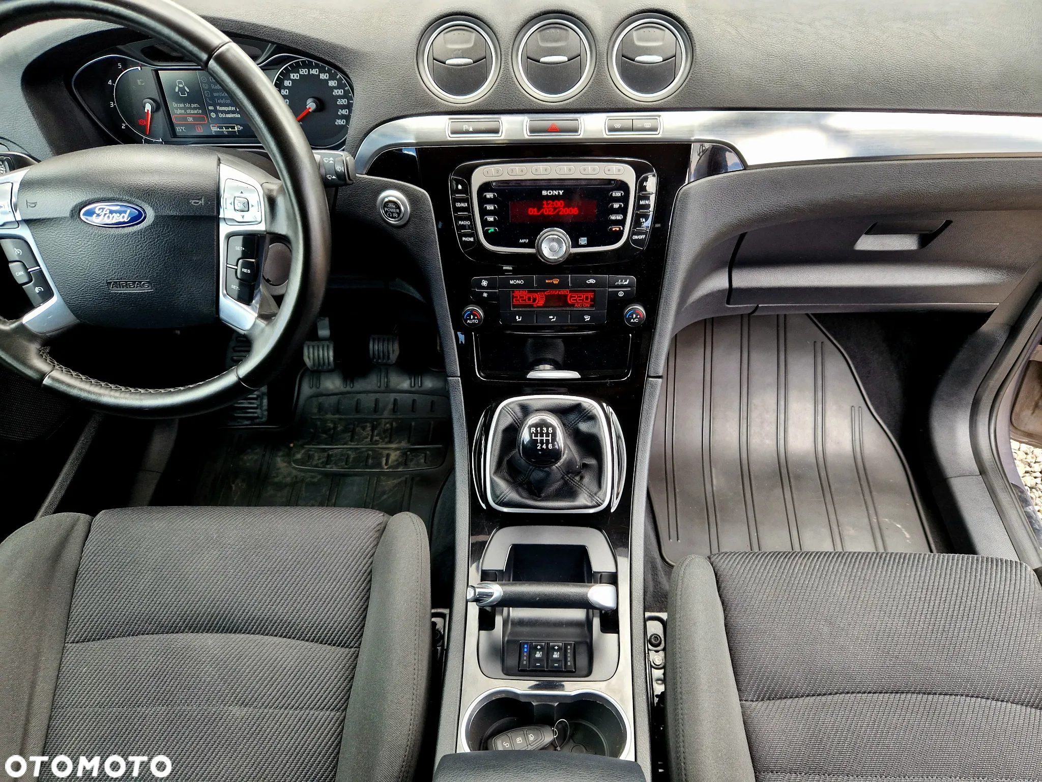 Ford Galaxy 2.0 TDCi Titanium - 23