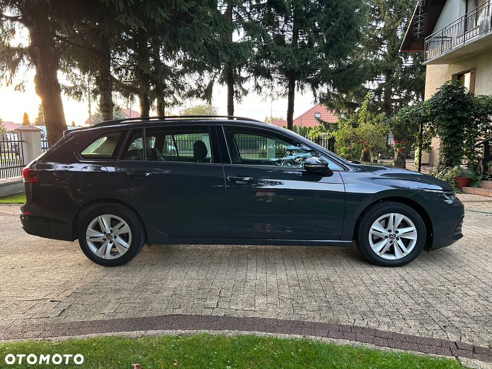 Volkswagen Golf VIII 2.0 TDI Life - 10