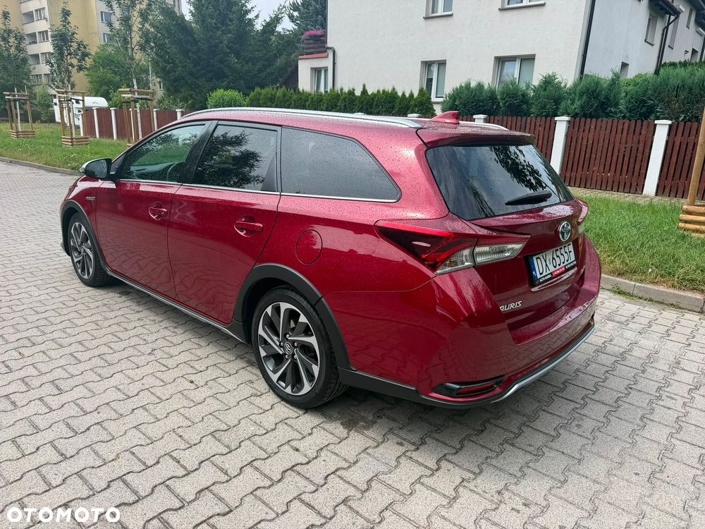 Toyota Auris - 4