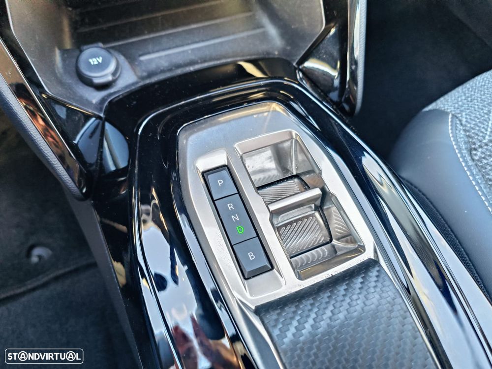 Peugeot e-208 Active Pack - 13