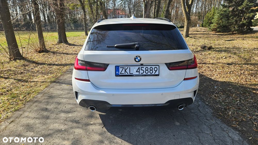 BMW Seria 3 320d xDrive M Sport Shadow - 6