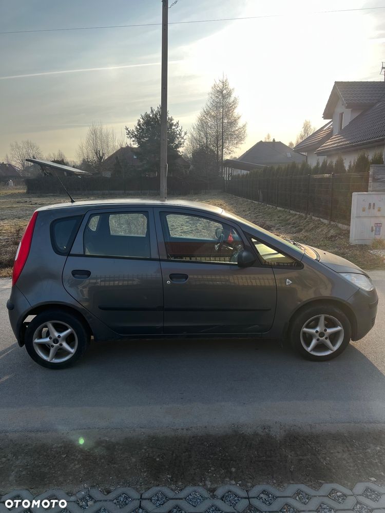 Mitsubishi Colt 1.1 - 2