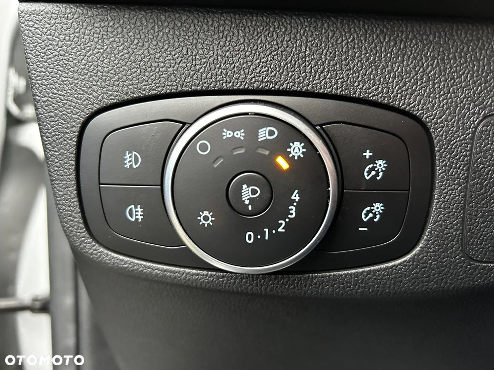 Ford Focus 1.5 EcoBlue Connected - 18