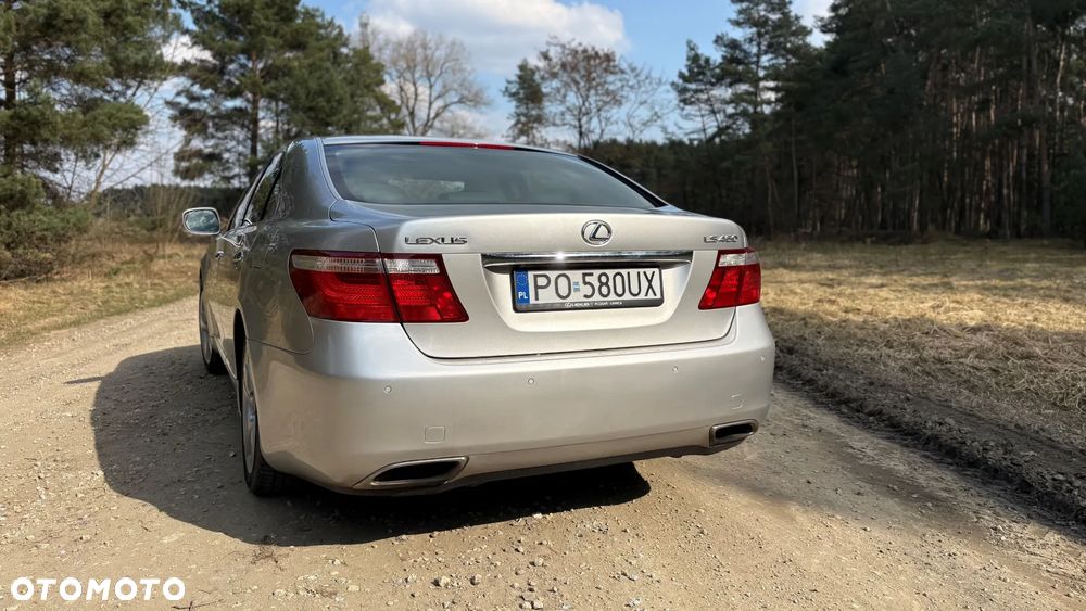 Lexus LS 460 Prestige - 8