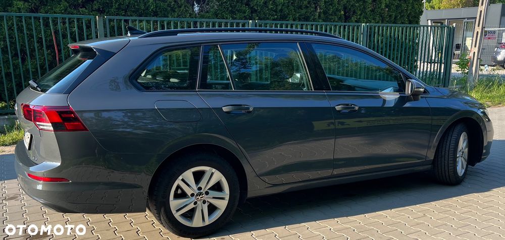 Volkswagen Golf 1.5 eTSI EVO Life DSG - 4