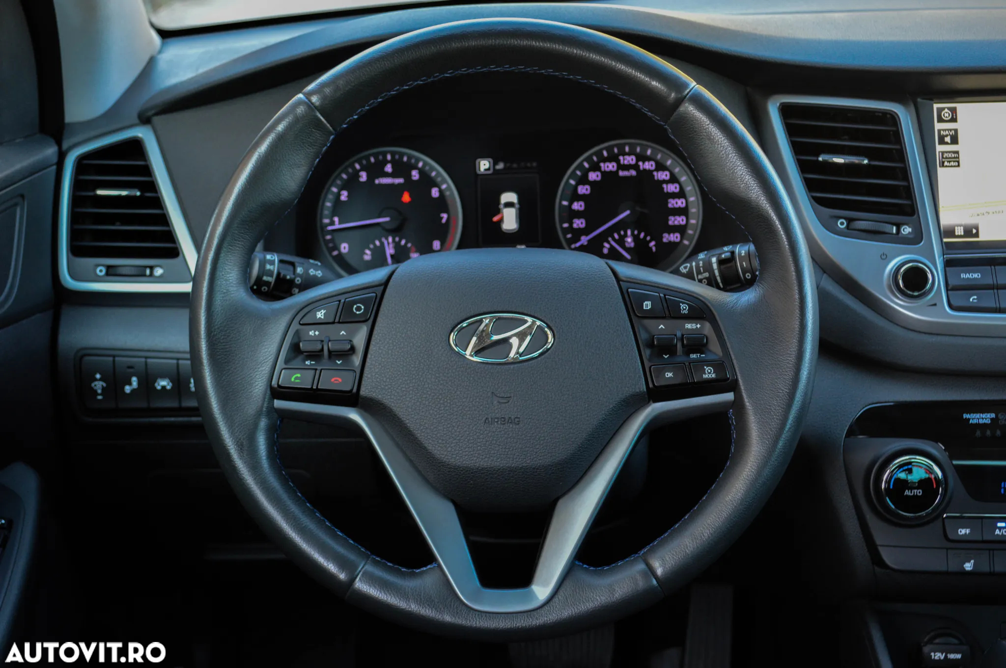 Hyundai Tucson 1.6 GDI 4WD DCT Premium - 24