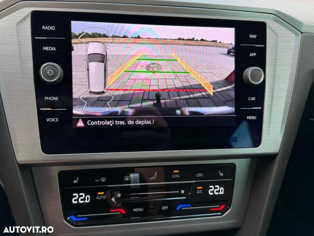 Volkswagen Passat 2.0 TDI DSG Comfortline - 5