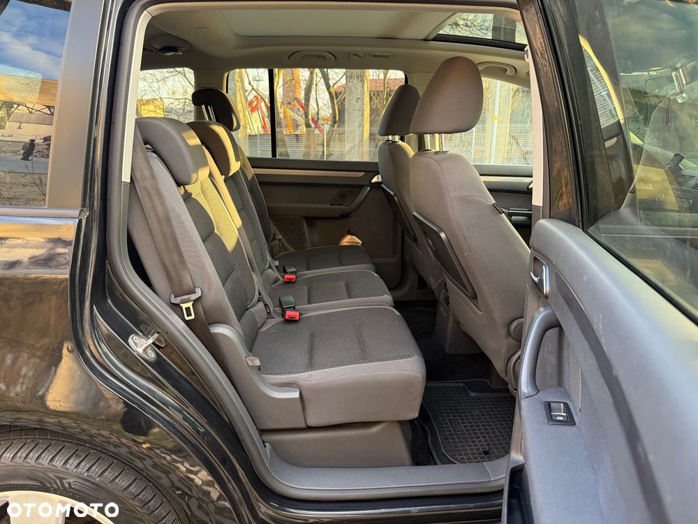 Volkswagen Touran 2.0 TDI DPF Freestyle - 10