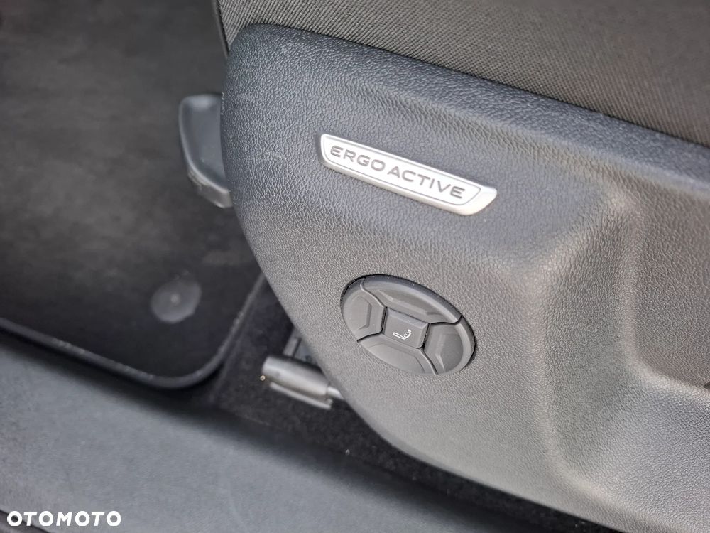 Volkswagen Tiguan 2.0 TDI SCR Elegance DSG - 17