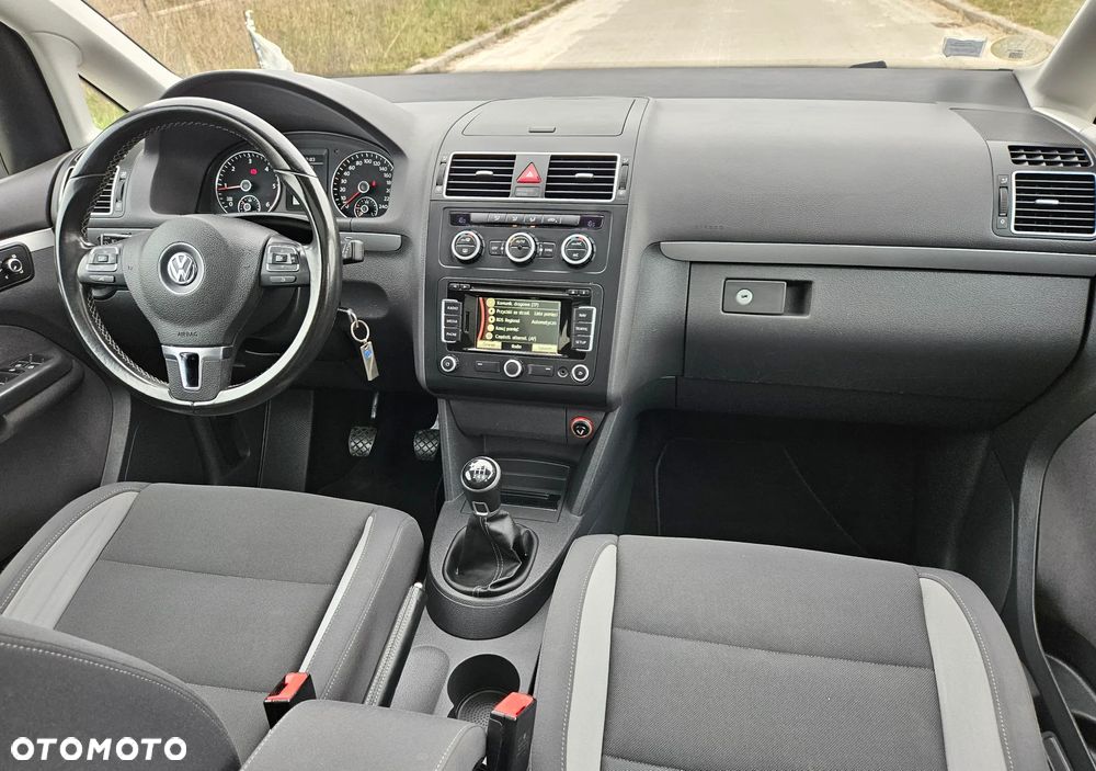 Volkswagen Touran 1.6 TDI DPF BlueMotion Technology Life - 6