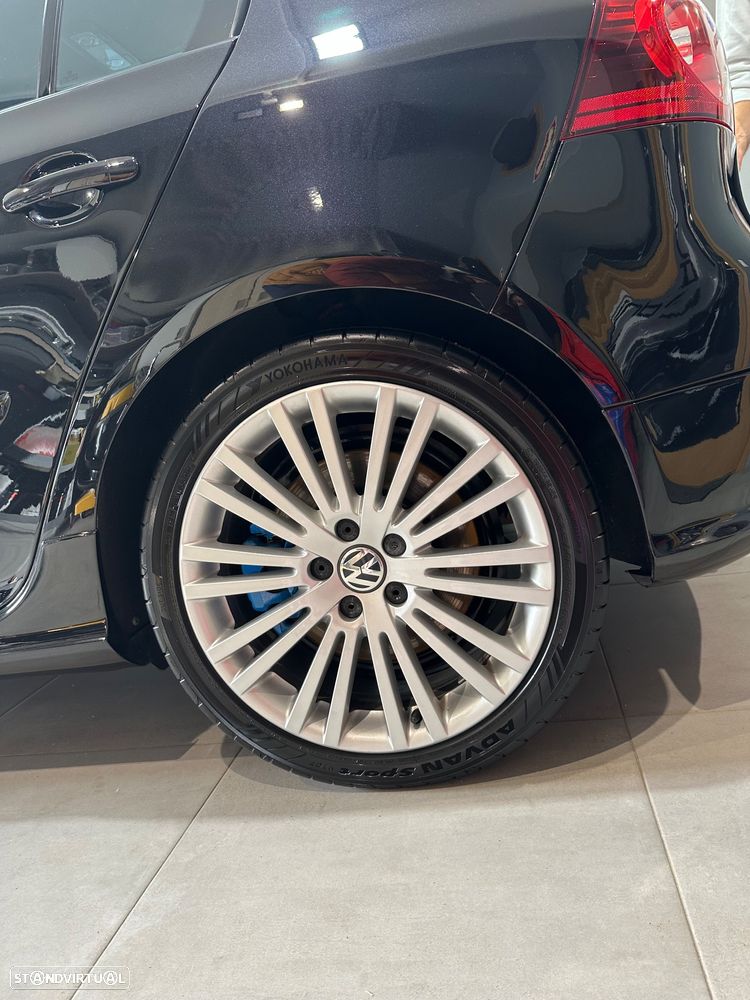 VW Golf R32 4Motion - 5