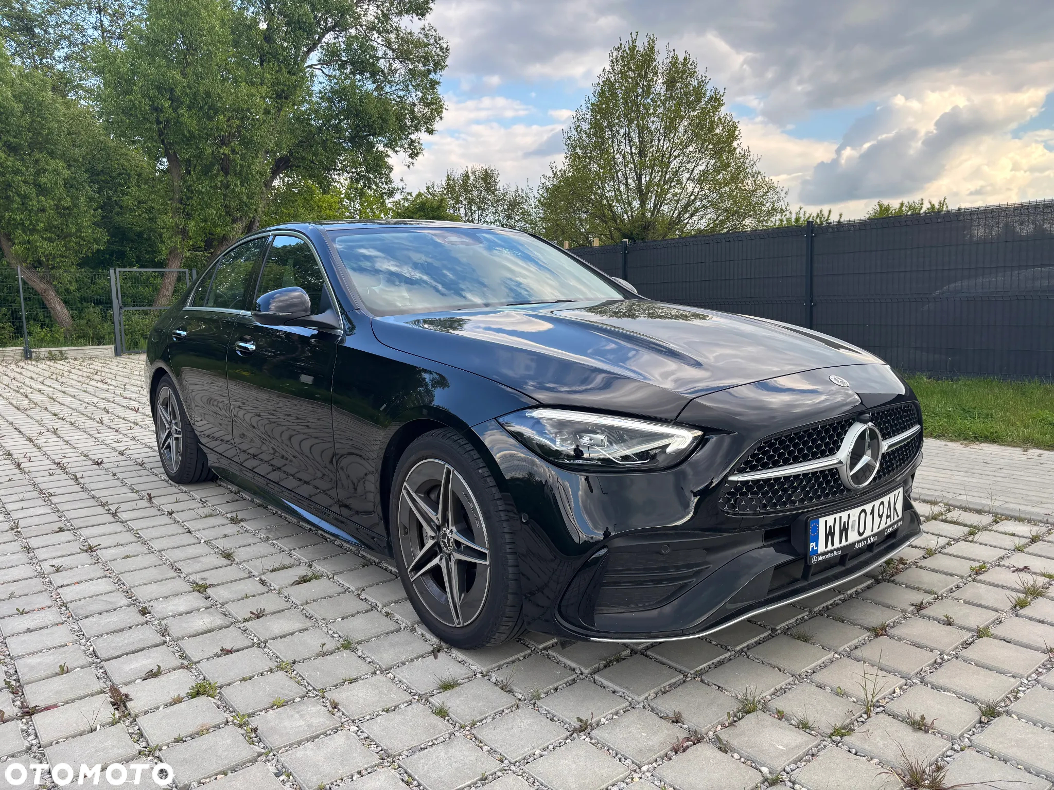 Mercedes-Benz Klasa C 200 9G-TRONIC - 9