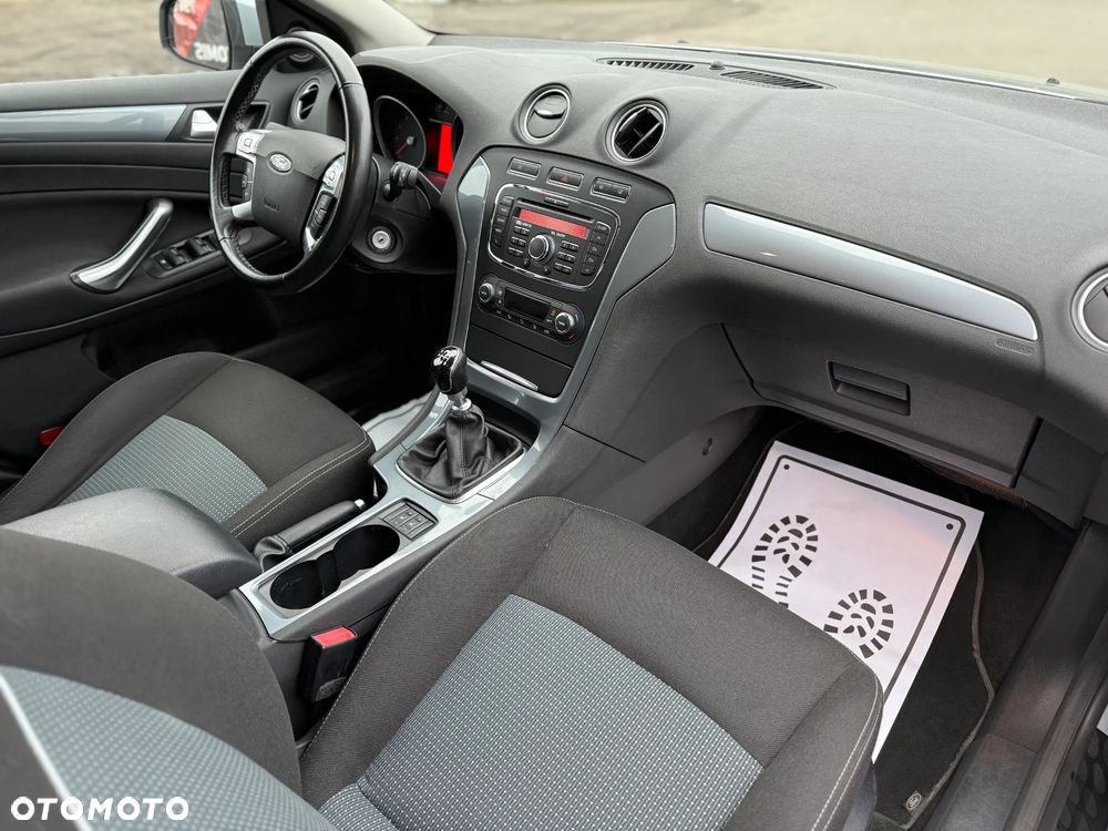 Ford Mondeo 1.6 Eco Boost Start-Stopp Titanium S - 11