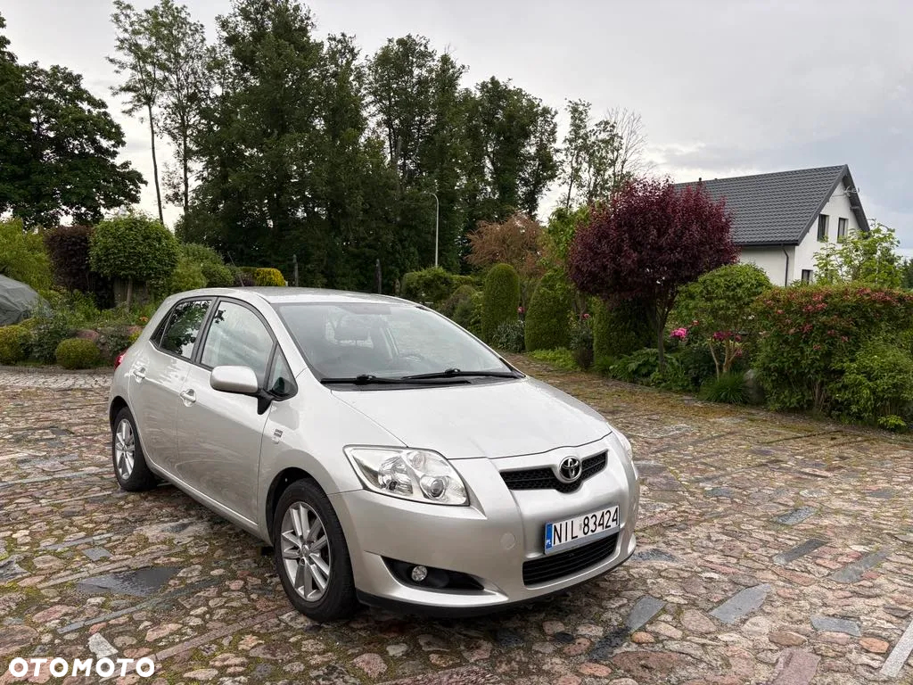 Toyota Auris - 5