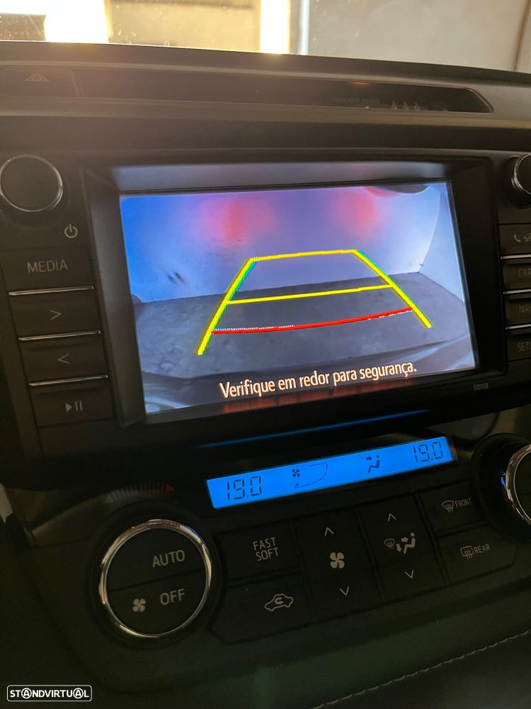 Toyota Rav4 2016 photo 2
