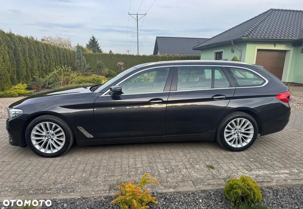BMW Seria 5 520d Luxury Line sport - 2