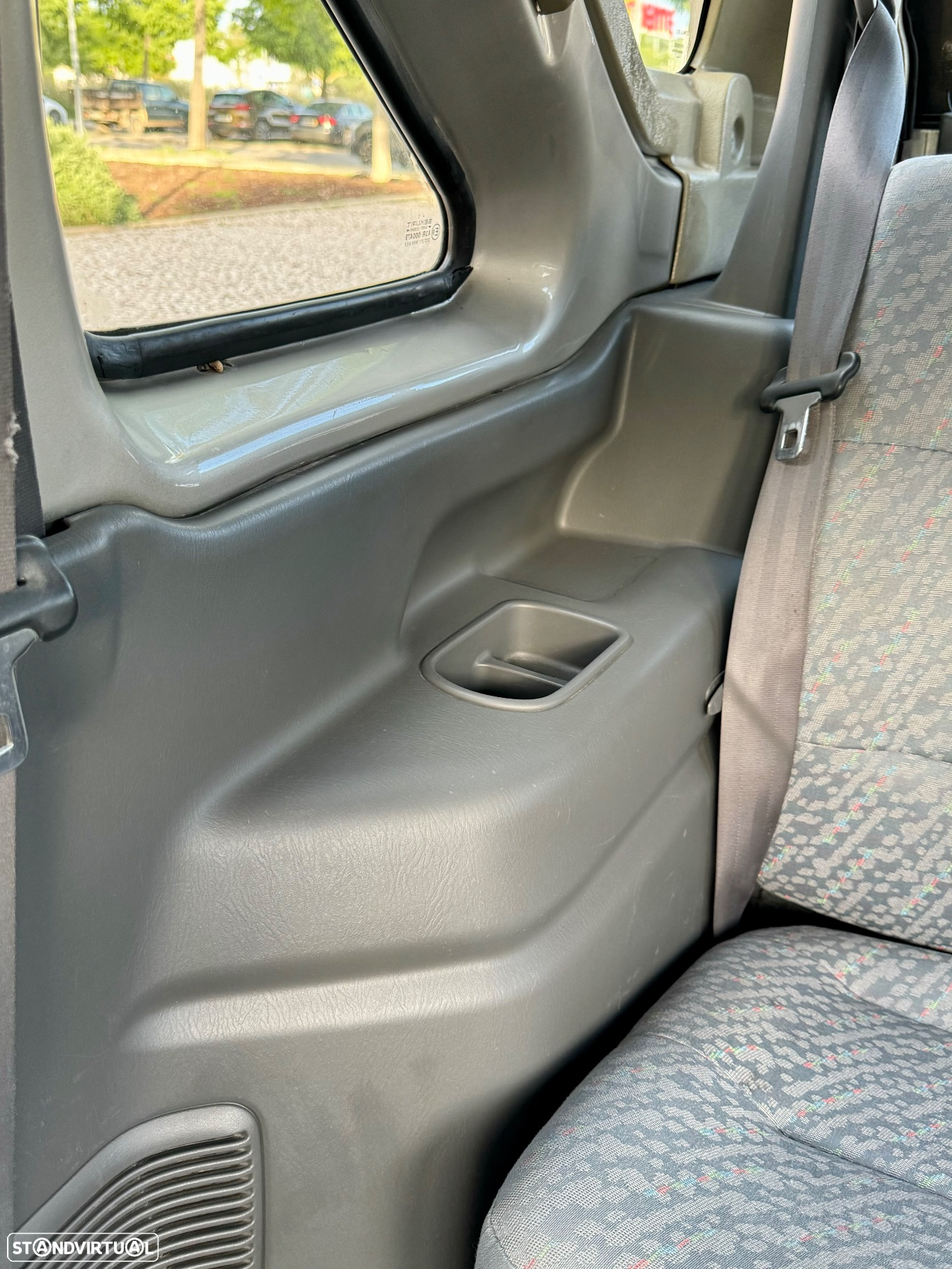 Suzuki Jimny - 25