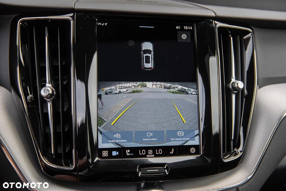 Volvo XC 60 B5 D AWD Geartronic RDesign - 24