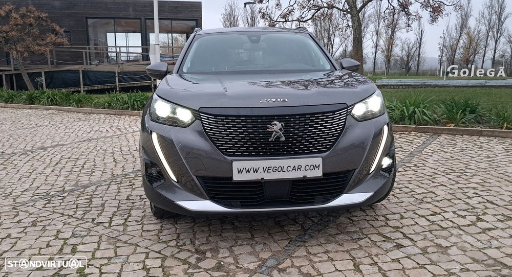 Peugeot 2008 PureTech 130 Allure Pack - 4